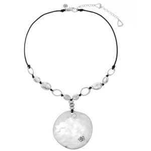 Bella Uno 18 In. Round Pendant Necklace