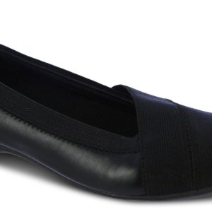 Anne Klein Womens Oreo Flats