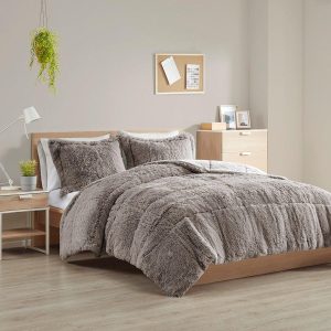 Intelligent Design Malea Shaggy Long Fur Comforter Set