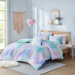 Intelligent Design Cassiopeia Watercolor Comforter Set
