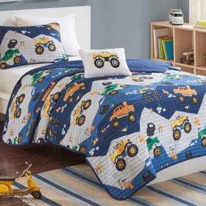 Mi Zone Kids Nash Reversible Coverlet Set