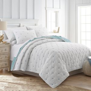 Coastal Home Starfish Quilt Set